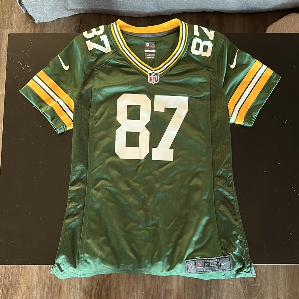 Women’s Size small Green Bay packers Nike NFL Jordy Nelson jersey. Almost new.